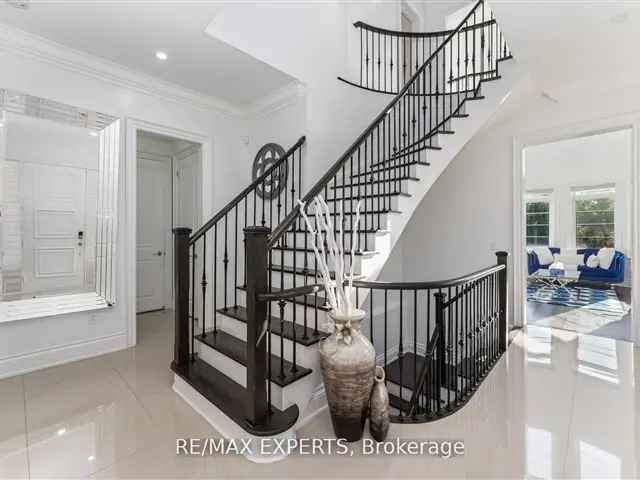 Gorgeous Kleinburg Hills Home 4 Bedroom 3 5 Bath