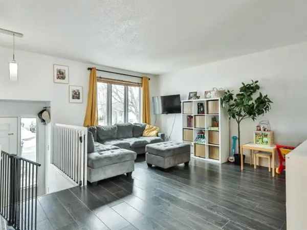 2 Bedroom Townhouse for Sale in Gatineau Masson Family Neighbourhood