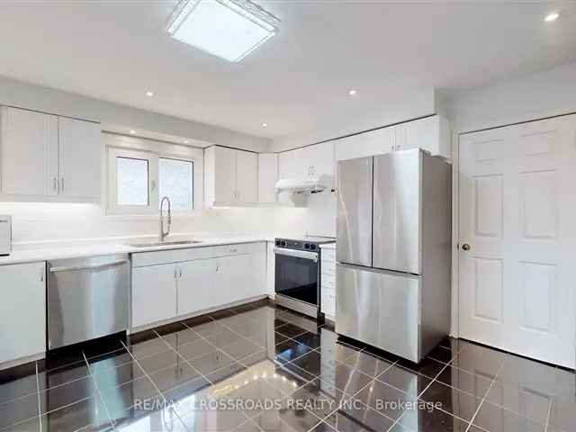 Spacious Family Home in Unionville, Large Lot, Newly Renovated