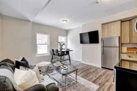 4 rooms apartment of 397 m² in Ottawa