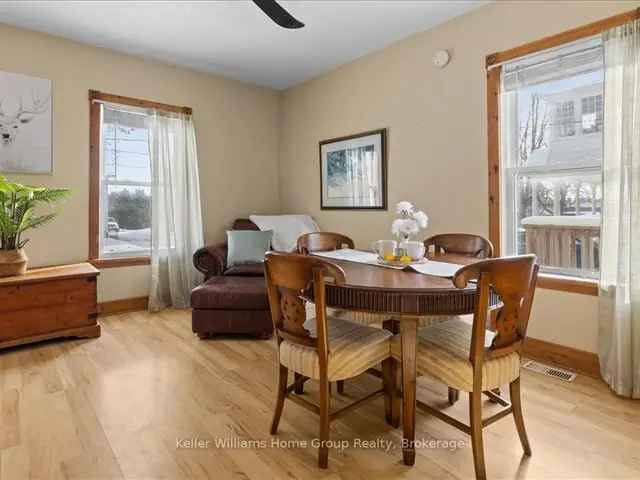 3 Bedroom Listowel Home - Updated Kitchen - Large Backyard