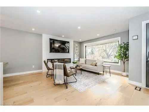 House For Sale In Central Park, Cambridge, Ontario