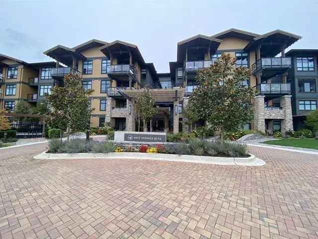 Golf Course View Condo 2 Beds 2 Baths 1625 sq ft