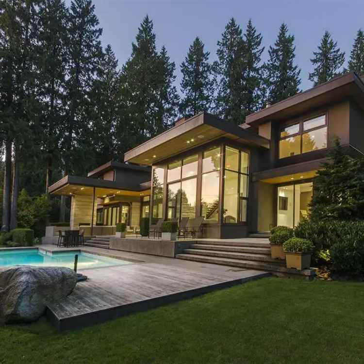 Luxury 7830 sq ft Estate in Altamont West Vancouver