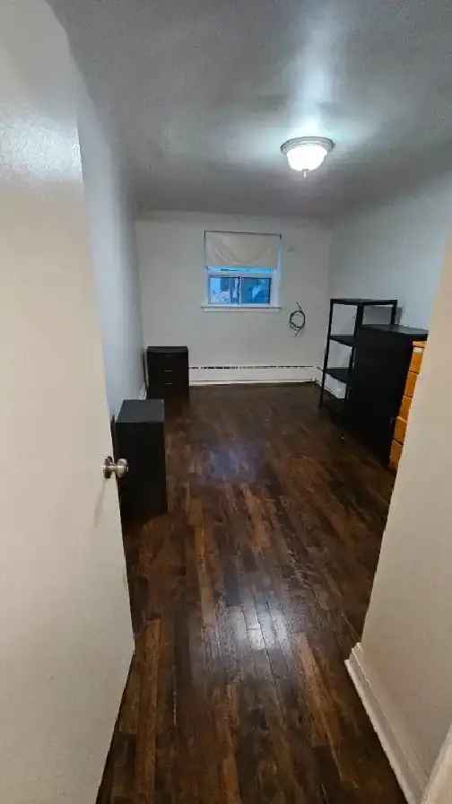 Rent 2 Bedroom Apartment Near Eglington and Allen with Utilities Included