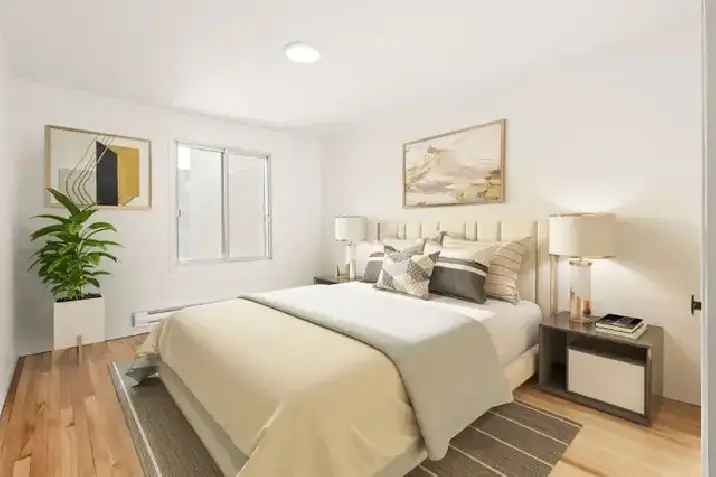 Grand 4 1\/2 Apartment for Rent - First Month Free