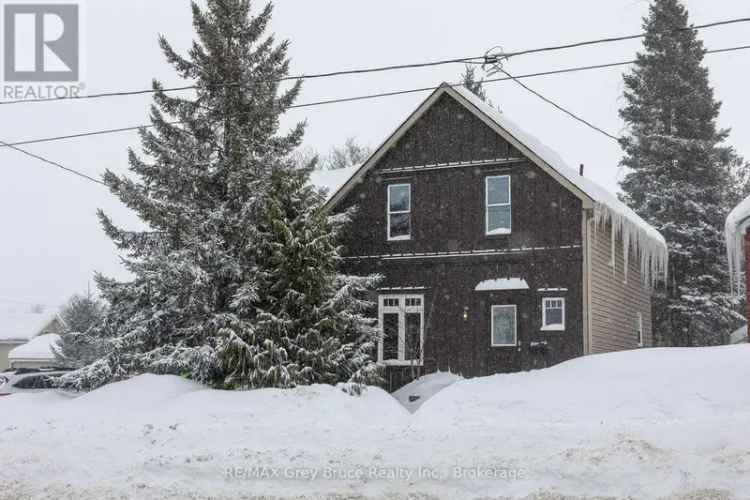 4-Bedroom 3-Bathroom Home with 2-Car Garage and Mezzanine