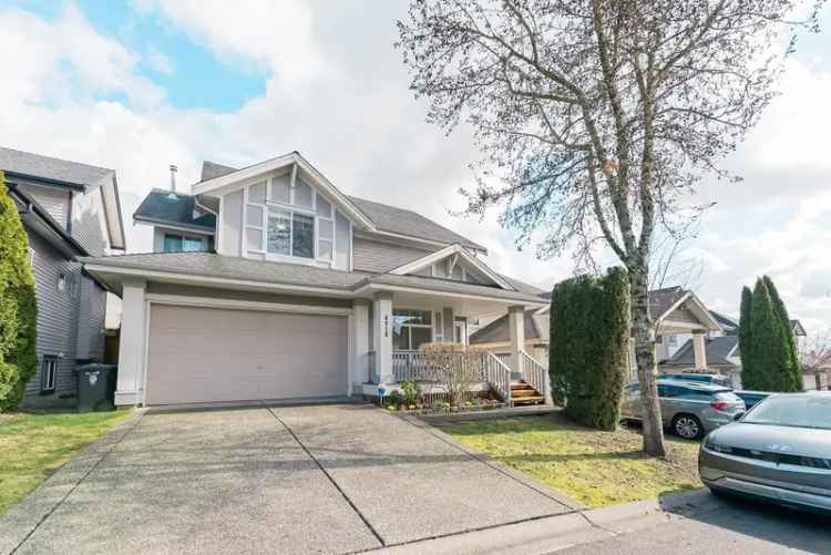 5 Bedroom House in Willoughby Heights Langley