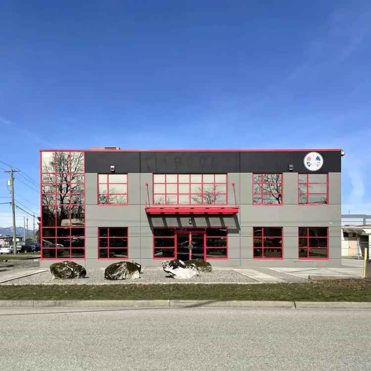 Office and Warehouse Space for Lease 5697 sf