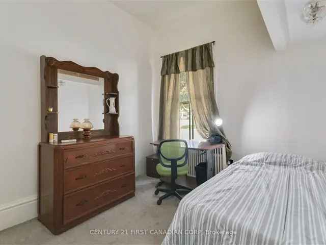 House For Sale in London, Ontario