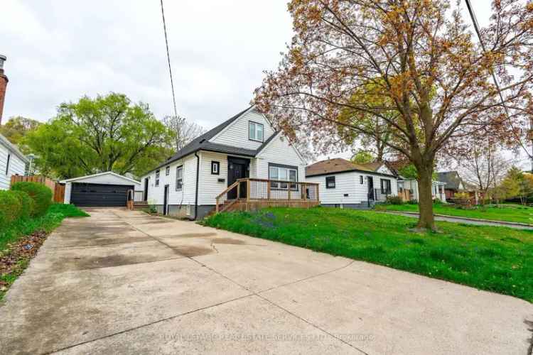 Updated Rosedale Home 4 Beds In-Law Suite Double Garage