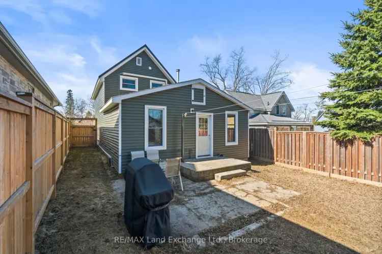 Affordable Port Elgin Home: Family Friendly 1.5 Storey Detached House