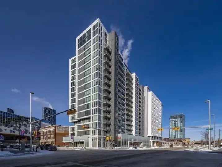 1 Bed 1 Bath Beautiful Condo Downtown. Available IMMEDIATELY!