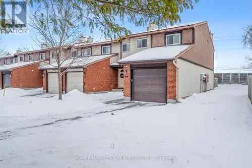 Updated 3-Bedroom Townhouse - Hazeldean Ottawa