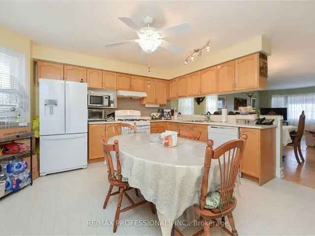 Spacious Family Bungalow in Dundalk - Finished Basement