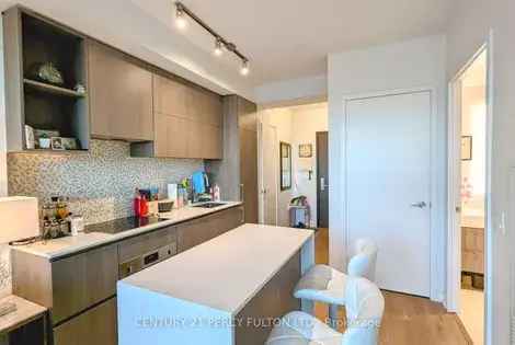 1 Bedroom Apartment in Yorkville Toronto