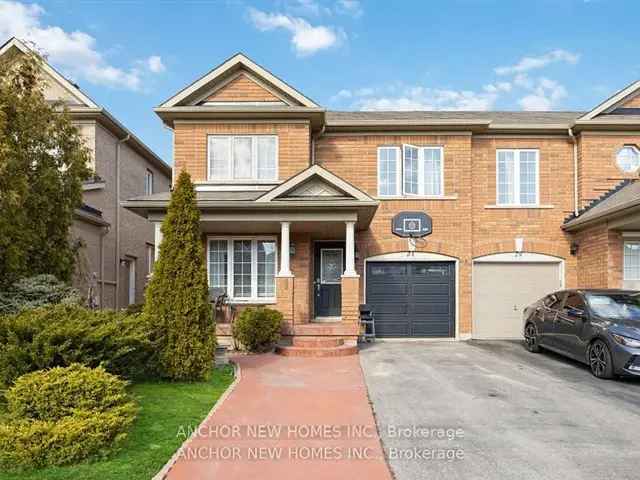 Townhouse For Rent in Brampton, Ontario