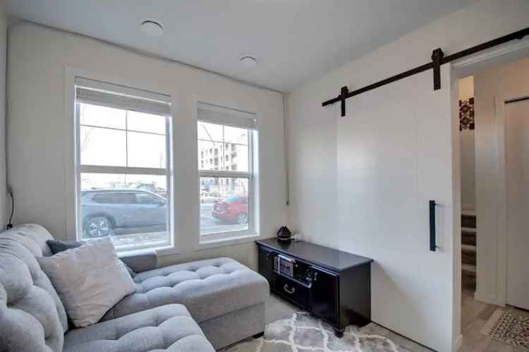 Buy Townhome in South Point With Modern Decor and Additional Features