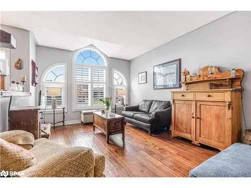 House For Sale In Barrie, Ontario