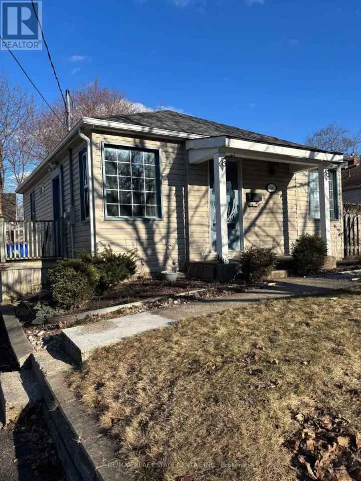 Charming Forest Hill Bungalow Family Home