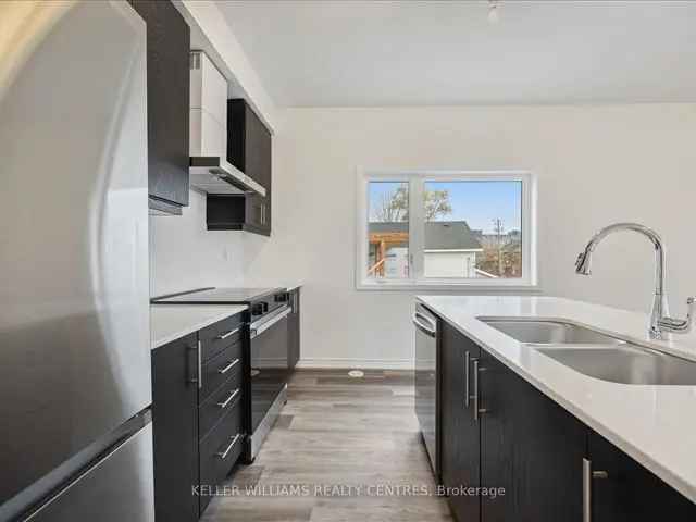 Townhouse For Sale in Kawartha Lakes, Ontario