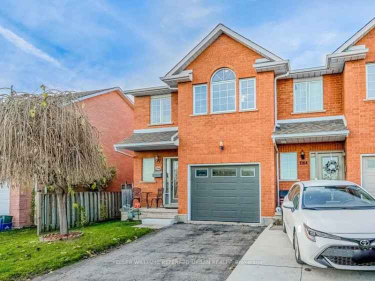 House For Sale in Hamilton, Ontario