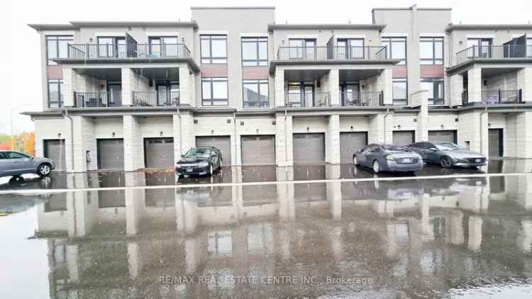 House For Sale in Ajax, Ontario