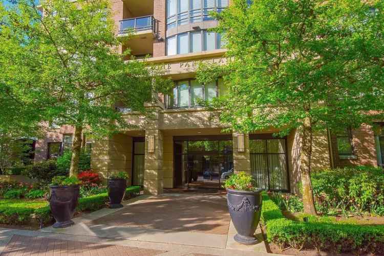 Luxury Condo for Sale in One Park Lane North Vancouver