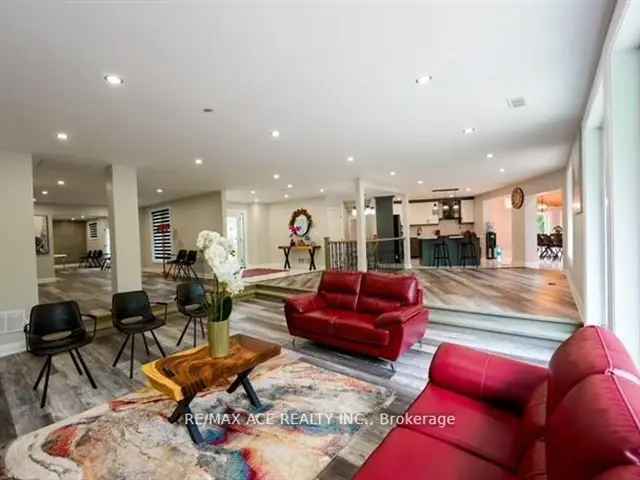 House For Sale in Toronto, Ontario