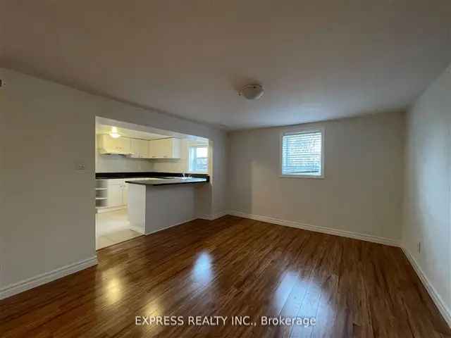 House For Rent in 22, Rochelle Crescent, Toronto, Ontario