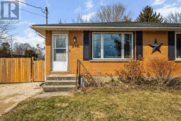 Glencoe 3 Bed 1 Bath Bungalow Semi - Renovated