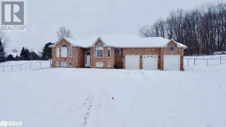 Fully Renovated Bungalow in Hawk Ridge Golf Community