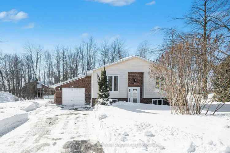 Buy bungalow in Embrun with outdoor pool and spacious backyard