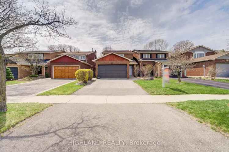 Turnkey Erin Mills Family Home 3 Bed 3 Bath