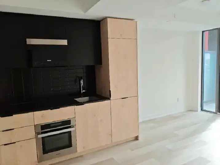 Buy condo in Toronto with 2 bedrooms 2 baths and city views