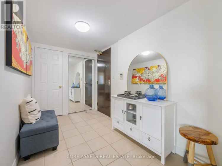 Luxury 2-Bedroom Corner Suite in North York
