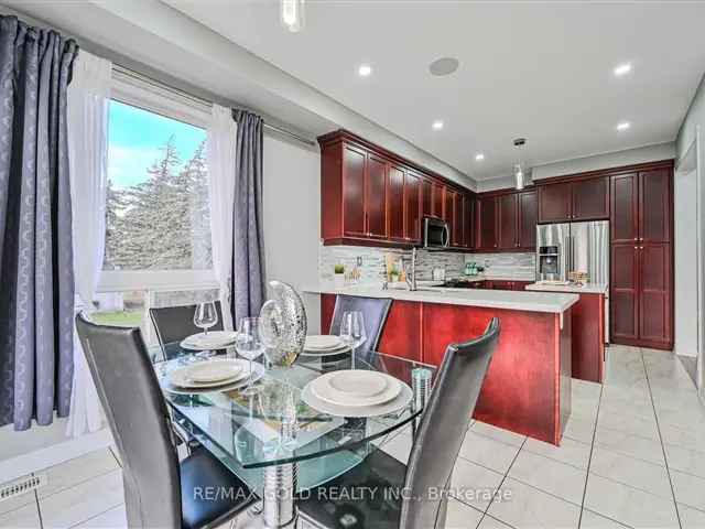 House For Sale in Brampton, Ontario