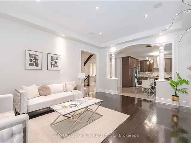 House For Sale in Brampton, Ontario