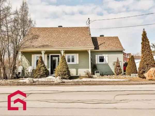 1850s Character Home 2 Beds Saint Lin Large Lot Heated Pool