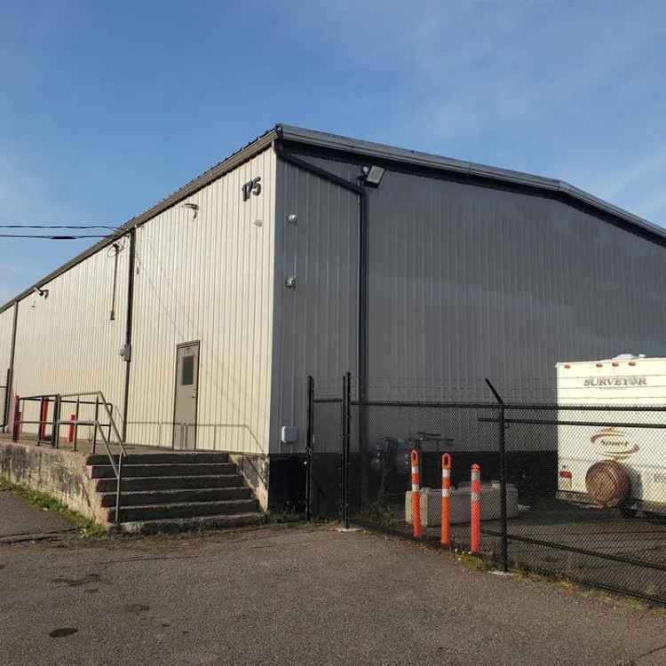 Lease Industrial Warehouse Space in Prince George with Modern Features