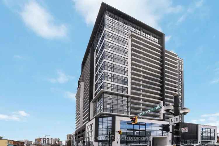 Modern Downtown Hamilton Condo Pet-Friendly Near McMaster University