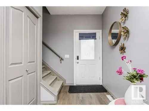 Duplex For Sale In Ellerslie, Edmonton, Alberta