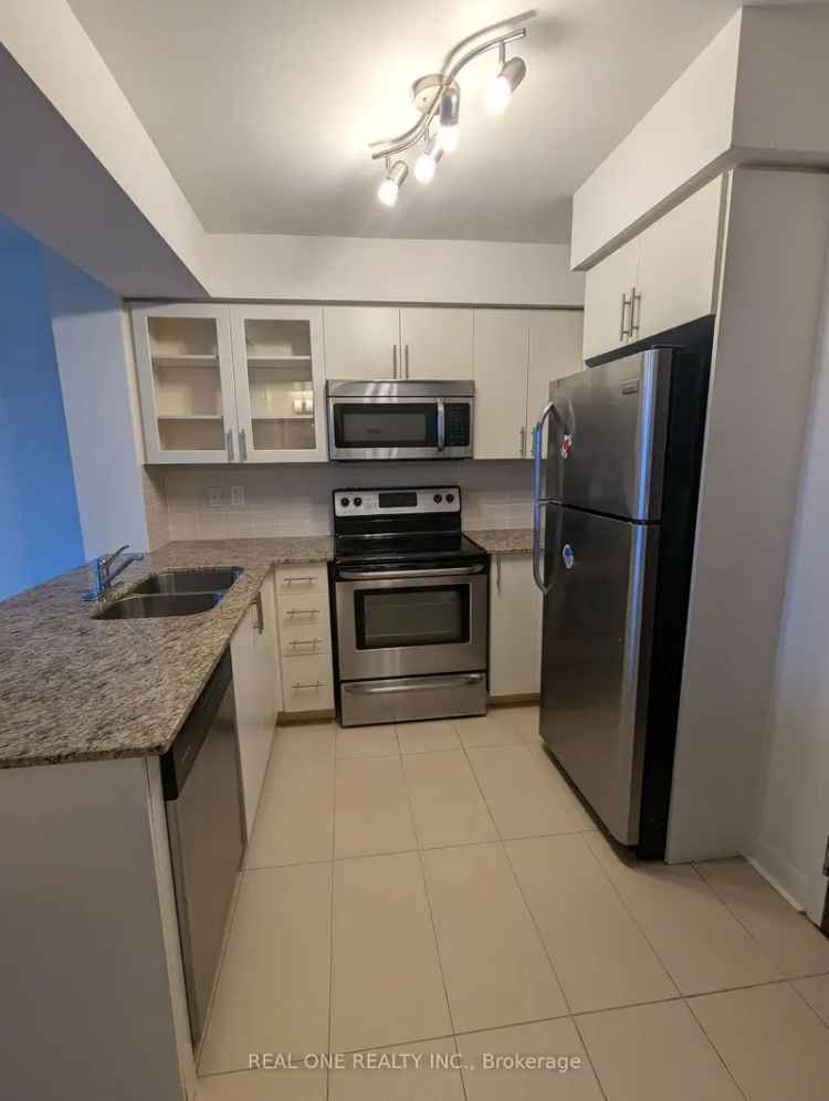 Condo For Rent in Richmond Hill, Ontario