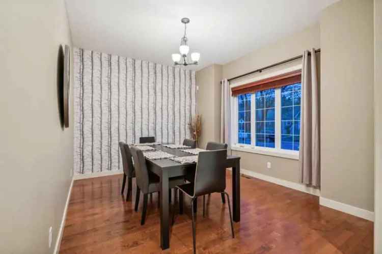 Duplex For Rent in Edmonton, Alberta