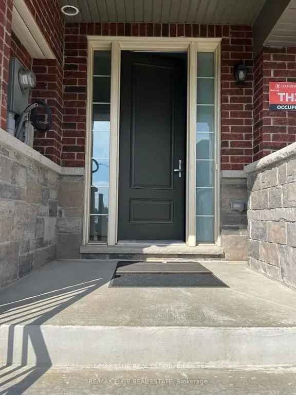 House For Sale in Richmond Hill, Ontario