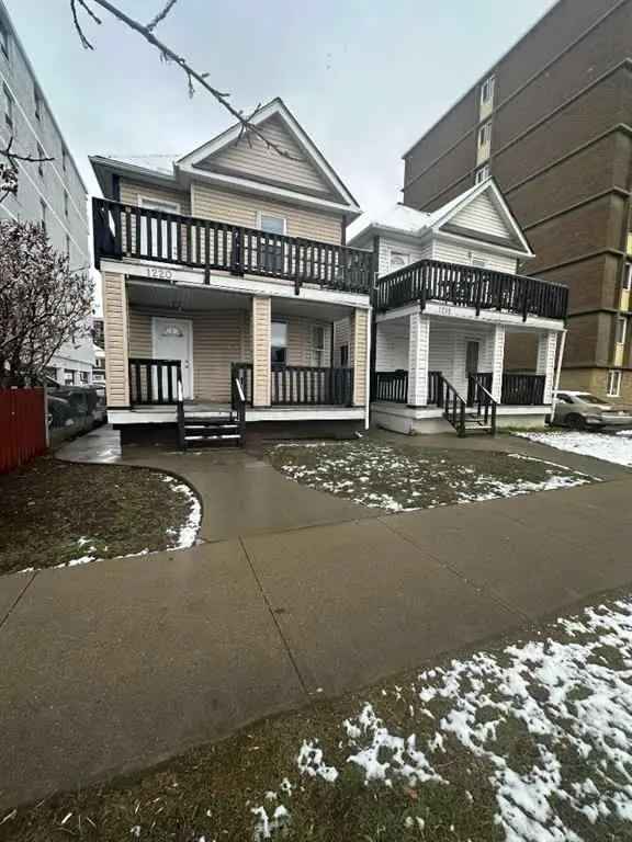 House For Rent in Calgary, Alberta