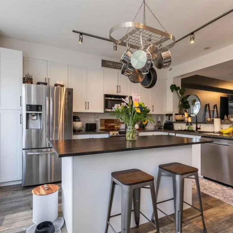 Townhome for Sale: Private Downstairs Living Area & Separate Entrance