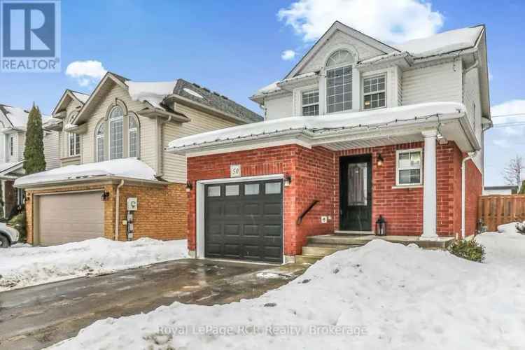 3-Bedroom 2.5-Bathroom Detached Home in Georgian Meadows Collingwood