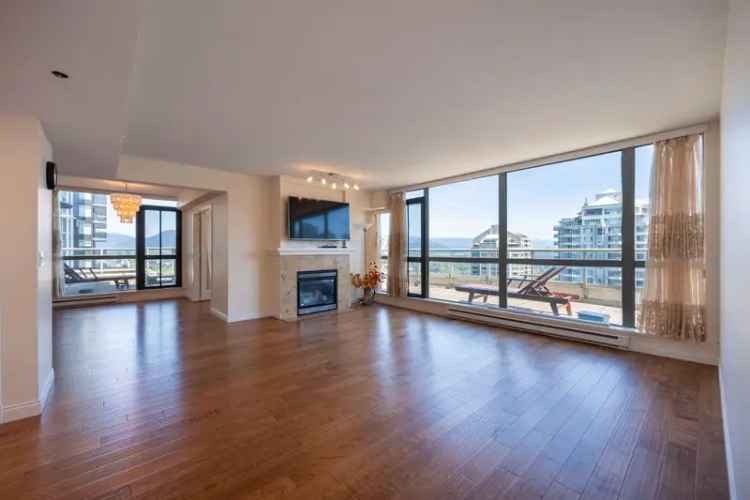 Metrotown Corner Unit Condo 270 Degree Views