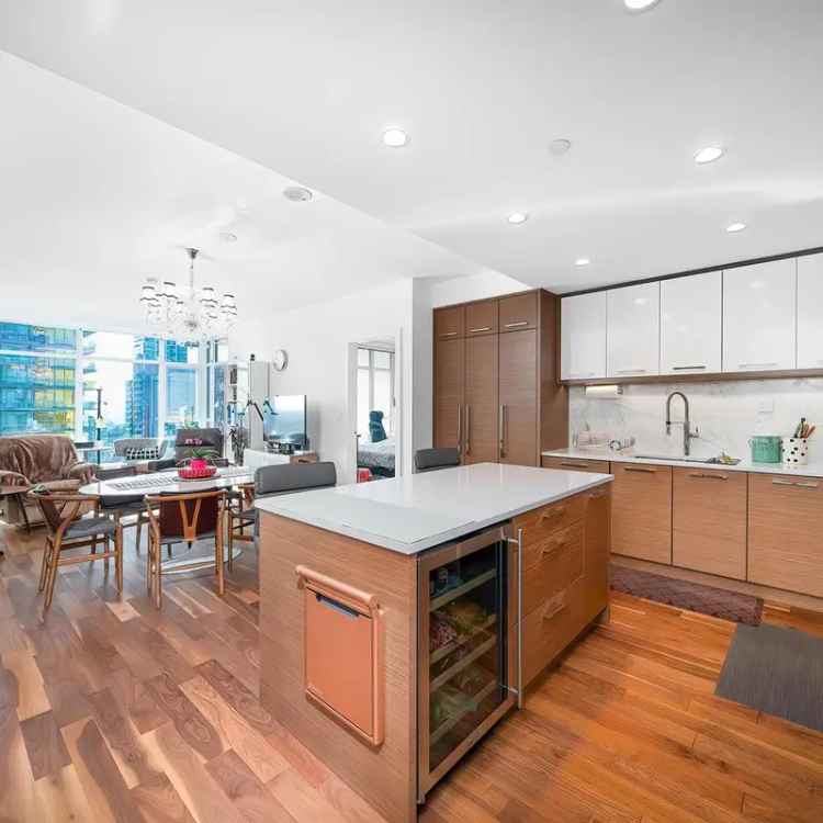 Metrotown Condo for Sale - Luxury Boffo Building